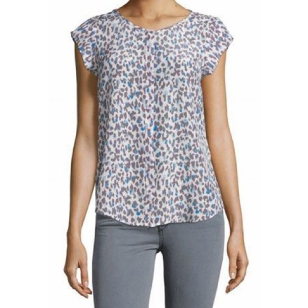 5/$25 Joie  White Blue Gray buttons 5/$25